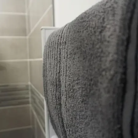 Cosy T2 Wifi Parking Proche Gare Centre Апартаменты